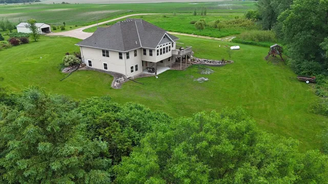 $747,000 | 17216 County Road 5 Northwest, New London, MN 56273