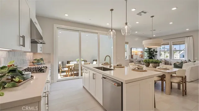 $749,990 | 27448 Shining Willow Lane, Newhall, CA 91381