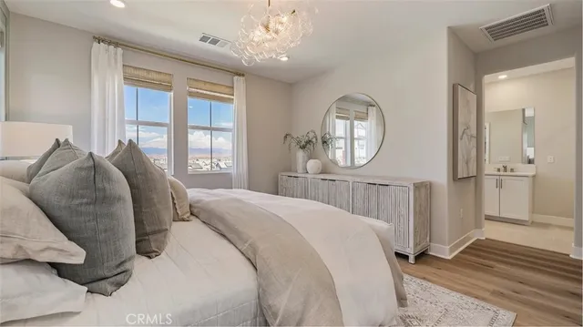 $749,990 | 27448 Shining Willow Lane, Newhall, CA 91381