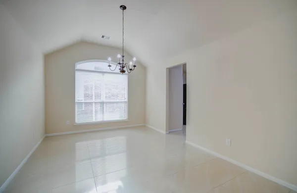 $2,500 | 15115 Russet Bend Lane, Cypress, TX 77429