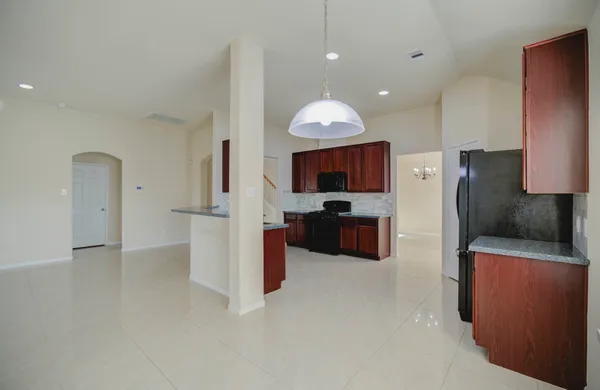 $2,500 | 15115 Russet Bend Lane, Cypress, TX 77429