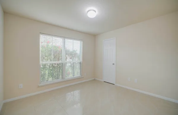 $2,500 | 15115 Russet Bend Lane, Cypress, TX 77429