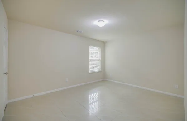 $2,500 | 15115 Russet Bend Lane, Cypress, TX 77429