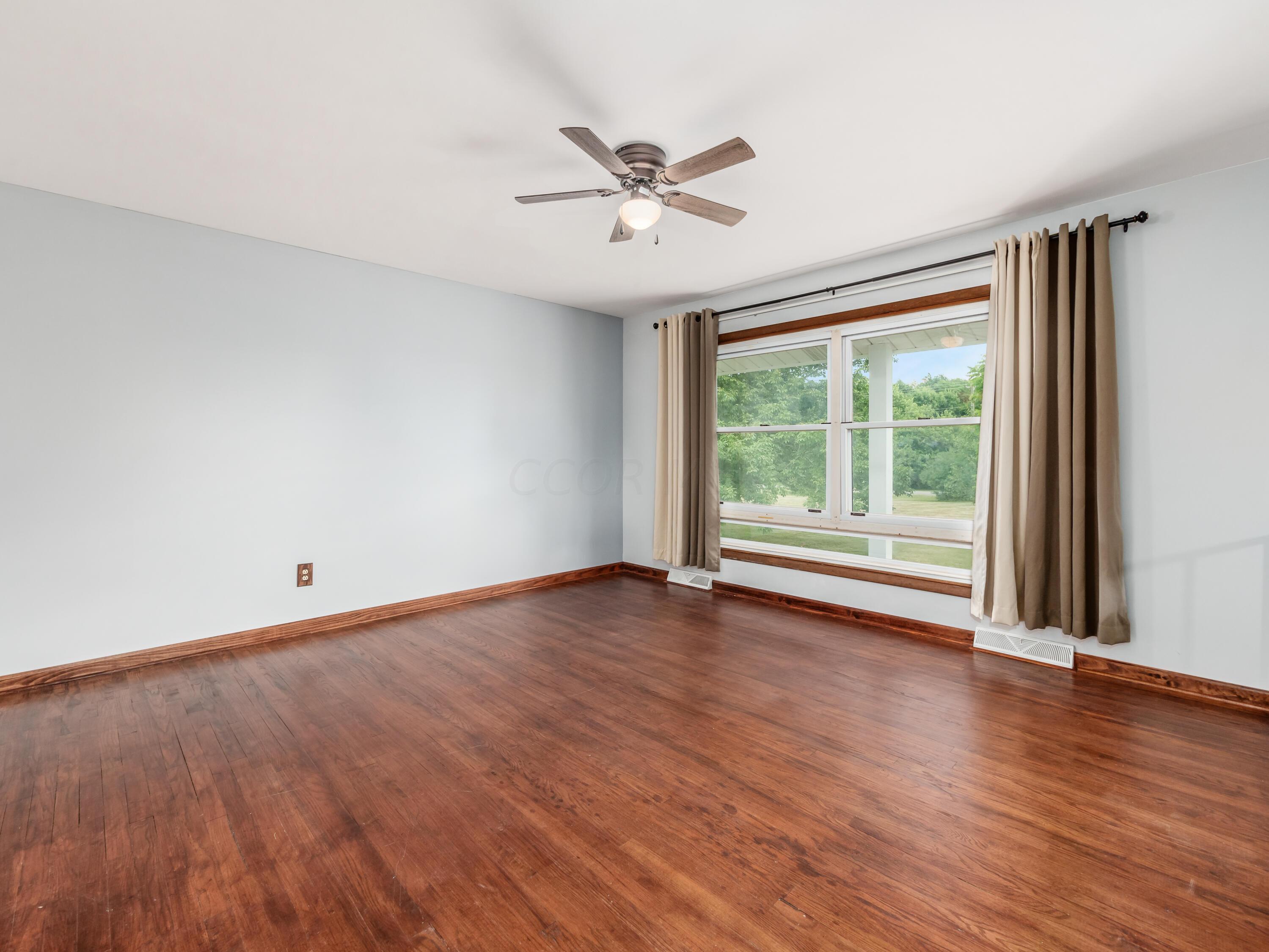 10458 Shields Road Ostrander, OH 43061 - Photo 4 of 34 4