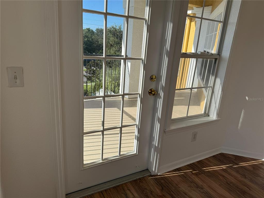 3707 Conroy Road, Unit 1731 Orlando, FL 32839 - Photo 27 of 40 a view of an empty room with a window