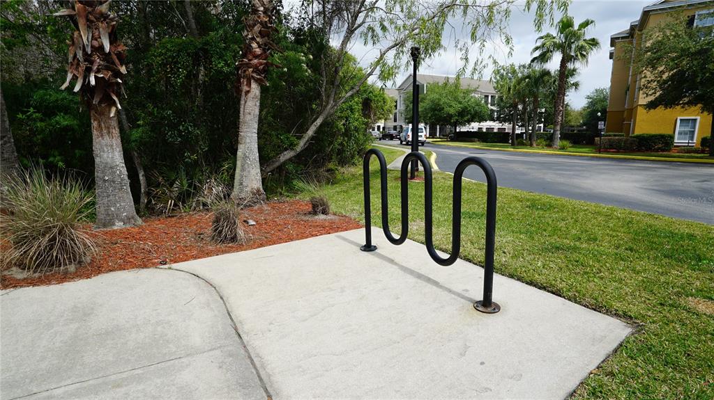 3707 Conroy Road, Unit 1731 Orlando, FL 32839 - Photo 39 of 40 a view of a park with slide