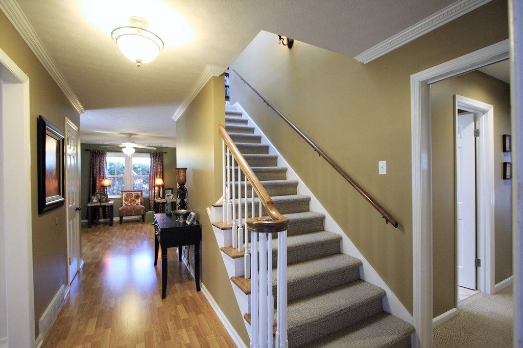 645 Ridgecrest Way Bowling Green, KY 42104 - Photo 10 of 35 Gallery Image 10