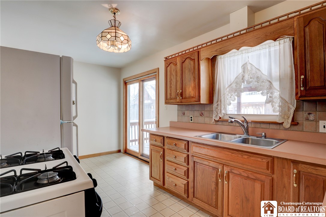 115 Myrtle Street Jamestown, NY 14701 - Photo 28 of 49