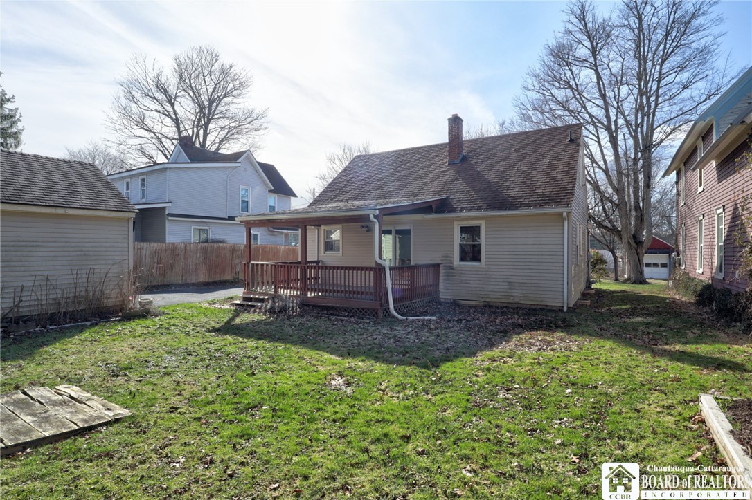 115 Myrtle Street Jamestown, NY 14701 - Photo 8 of 49