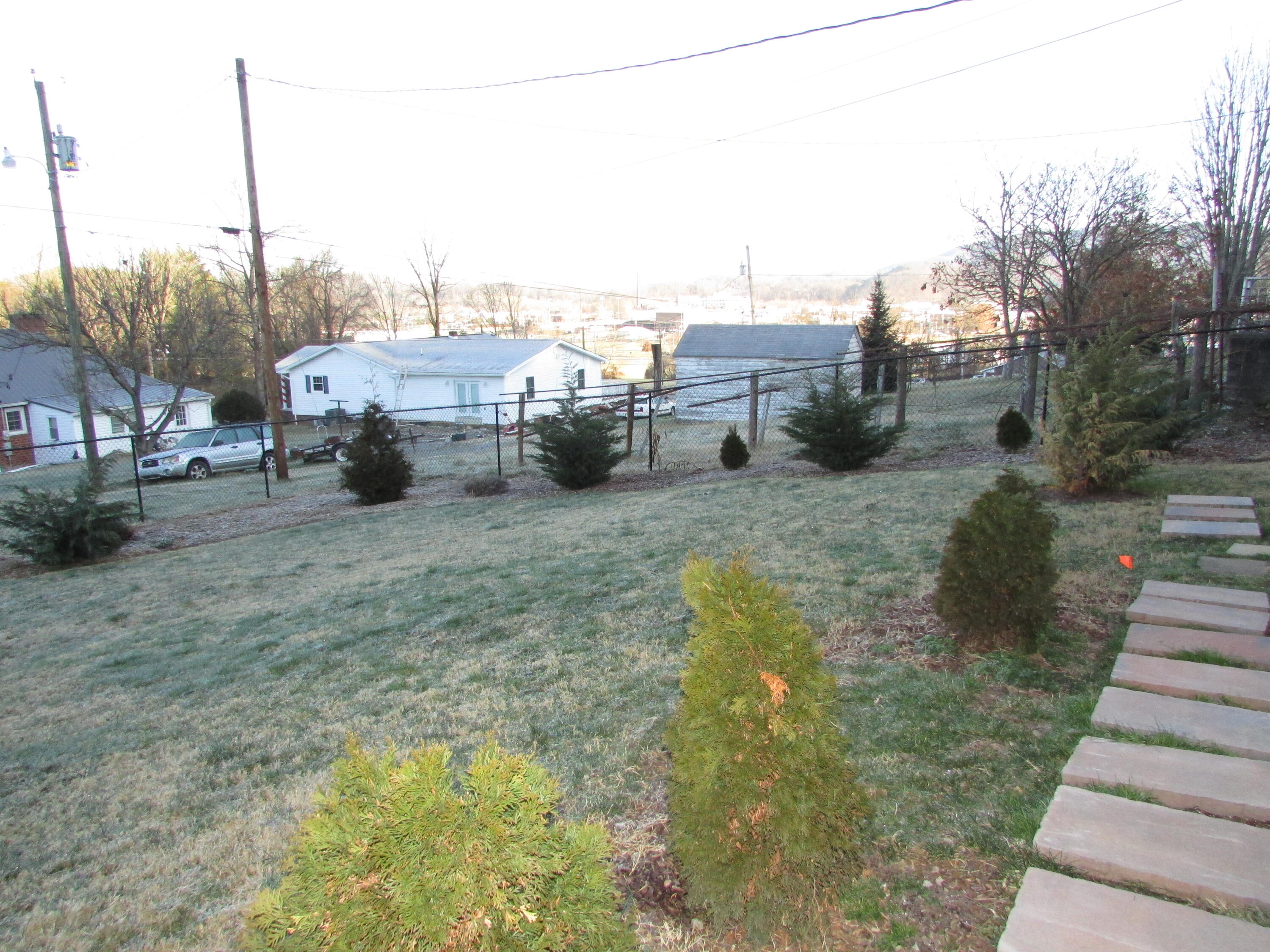 363 Pine Hill Road Elizabethton, TN 37643 - Photo 17 of 36 363 Pine Hill Road Elizabethton TN 37643
