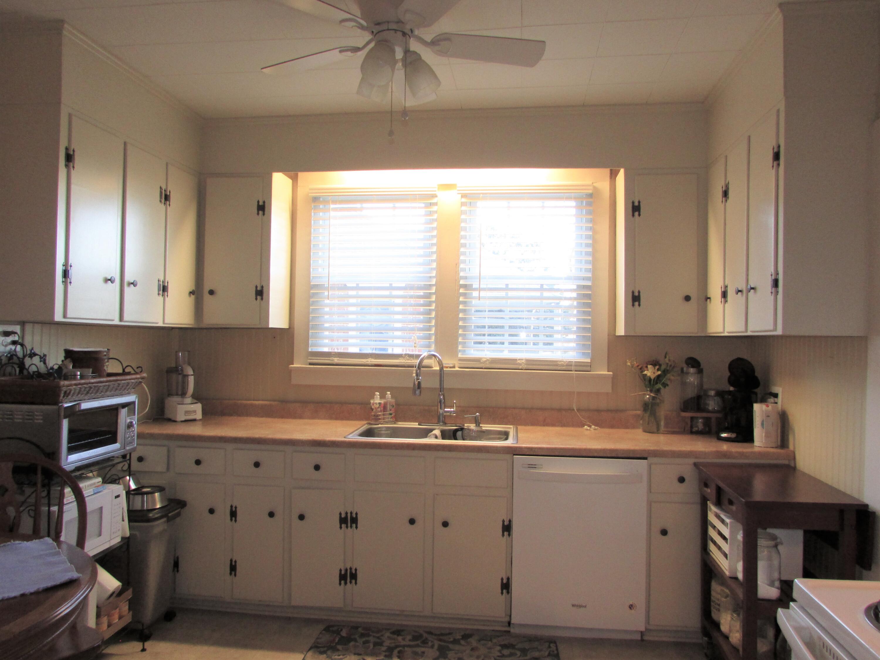 363 Pine Hill Road Elizabethton, TN 37643 - Photo 29 of 36 363 Pine Hill Road Elizabethton TN 37643
