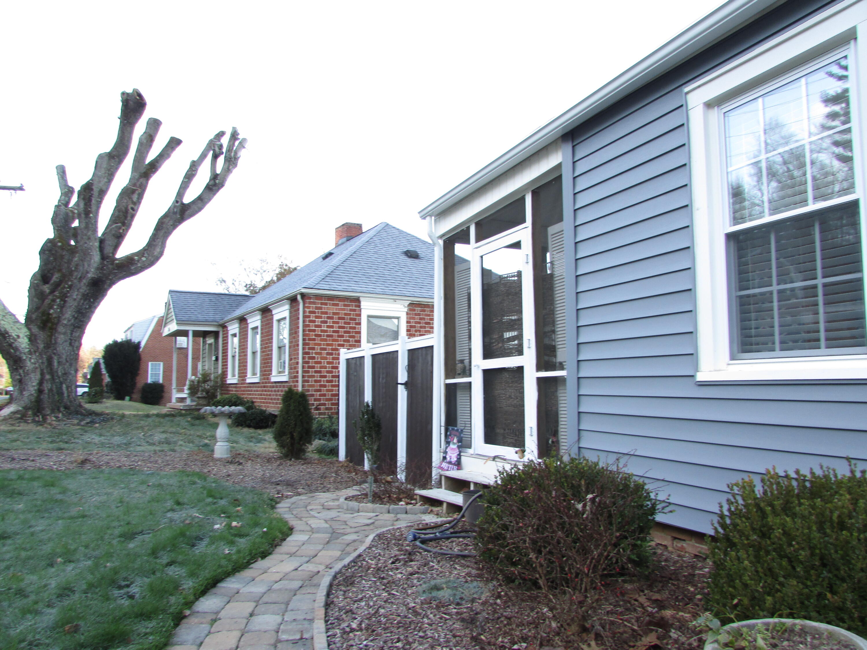363 Pine Hill Road Elizabethton, TN 37643 - Photo 34 of 36 363 Pine Hill Road Elizabethton TN 37643