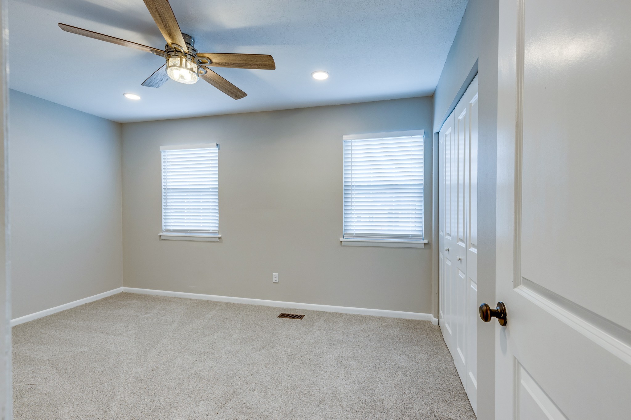 2004 Granville Road Franklin, TN 37064 - Photo 15 of 37 a view of a livingroom with a ceiling fan and window
