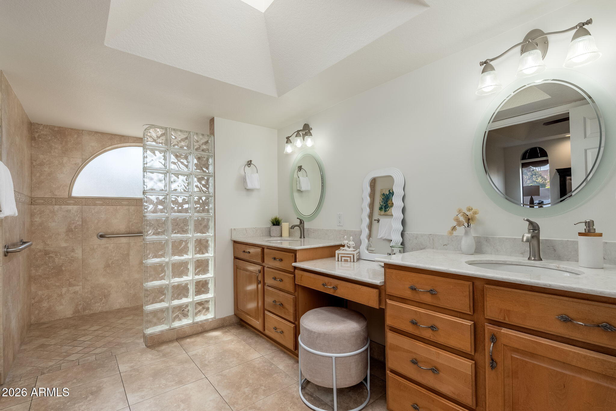 3015 East Coolidge Street, Unit 2 Phoenix, AZ 85016 - Photo 25 of 57 3015 E Coolidge St Unit 2 - 23