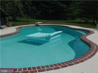 154 Silver Springs Road Phoenixville, PA 19460 - Photo 5 of 6 Gallery Image 5