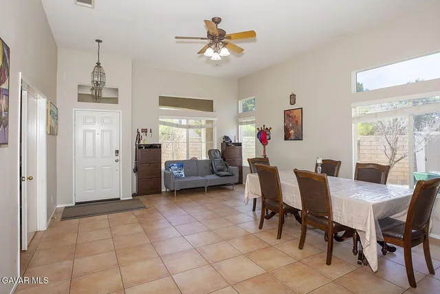 a view of a livingroom with furniture and a livingroom