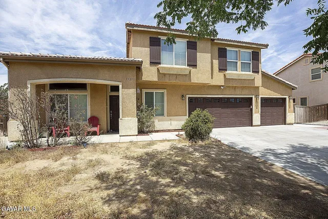 $570,000 | 3521 Fern Avenue, Palmdale, CA 93550