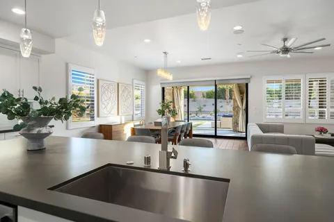 $1,050,000 | 74425 Zeppelin Drive, Palm Desert, CA 92211