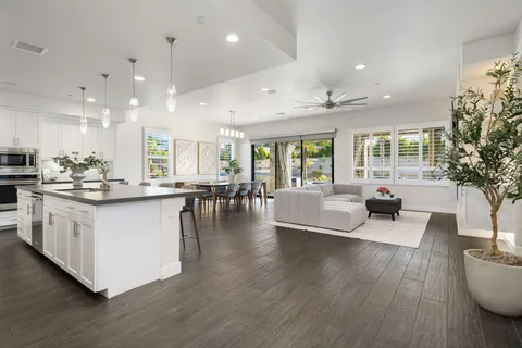 $1,050,000 | 74425 Zeppelin Drive, Palm Desert, CA 92211