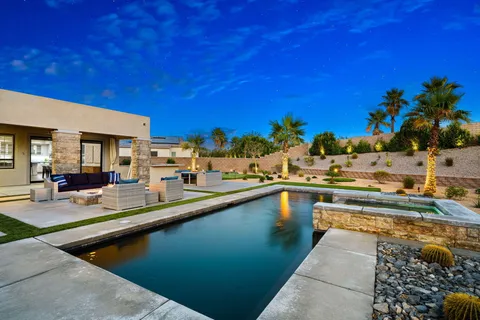 $1,050,000 | 74425 Zeppelin Drive, Palm Desert, CA 92211