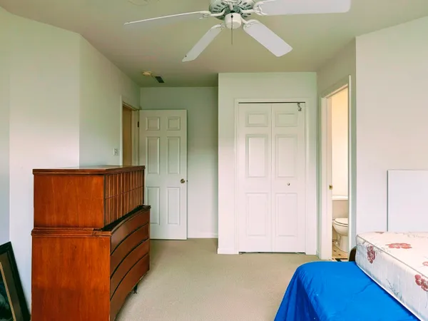 $325,000 | 2913 Lake Pointe Drive, Valparaiso, IN 46383