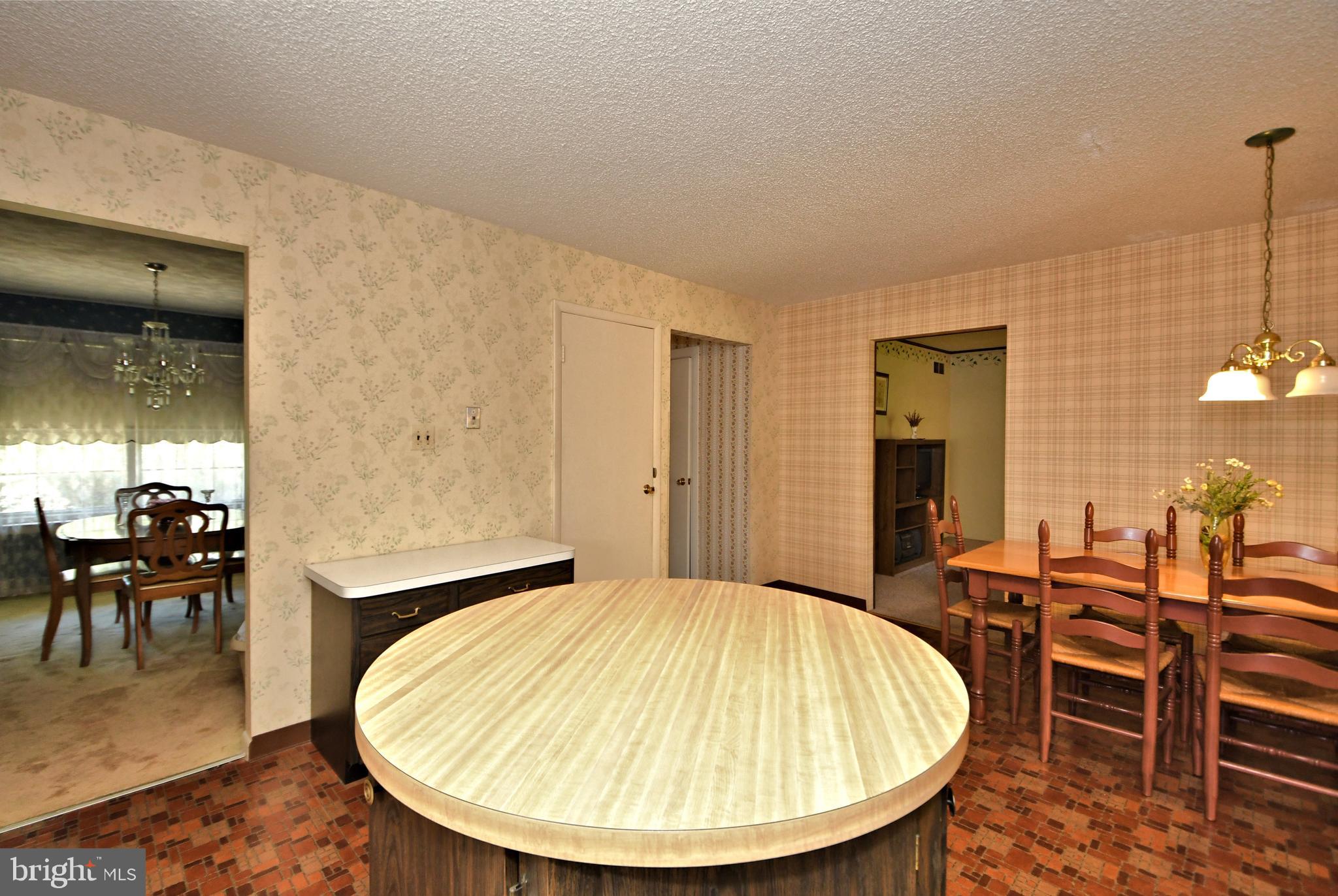 308 Paper Mill Road Oreland, PA 19075 - Photo 13 of 47 Kitchen