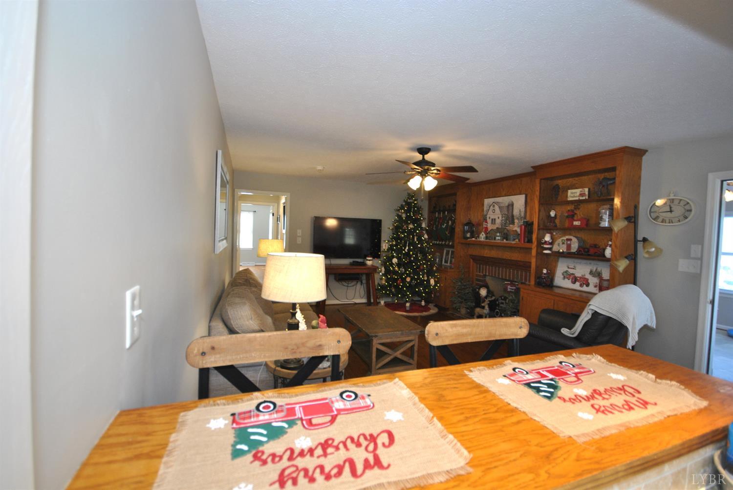 3350 Roaring Run Road Goode, VA 24556 - Photo 32 of 90