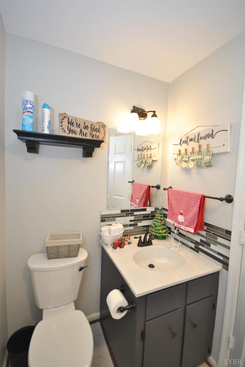 3350 Roaring Run Road Goode, VA 24556 - Photo 38 of 90 Half Bath