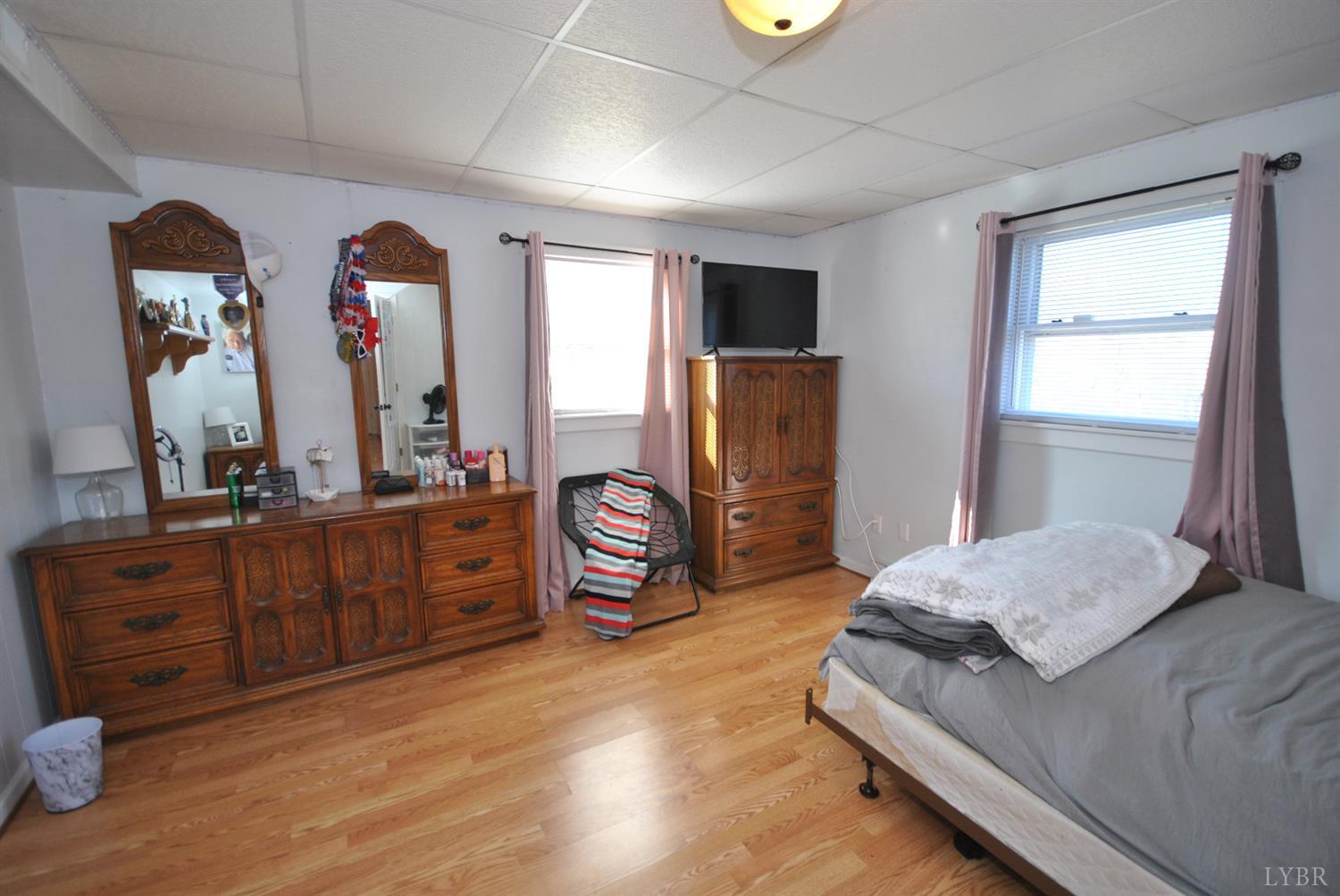3350 Roaring Run Road Goode, VA 24556 - Photo 65 of 90 Bedroom # 4