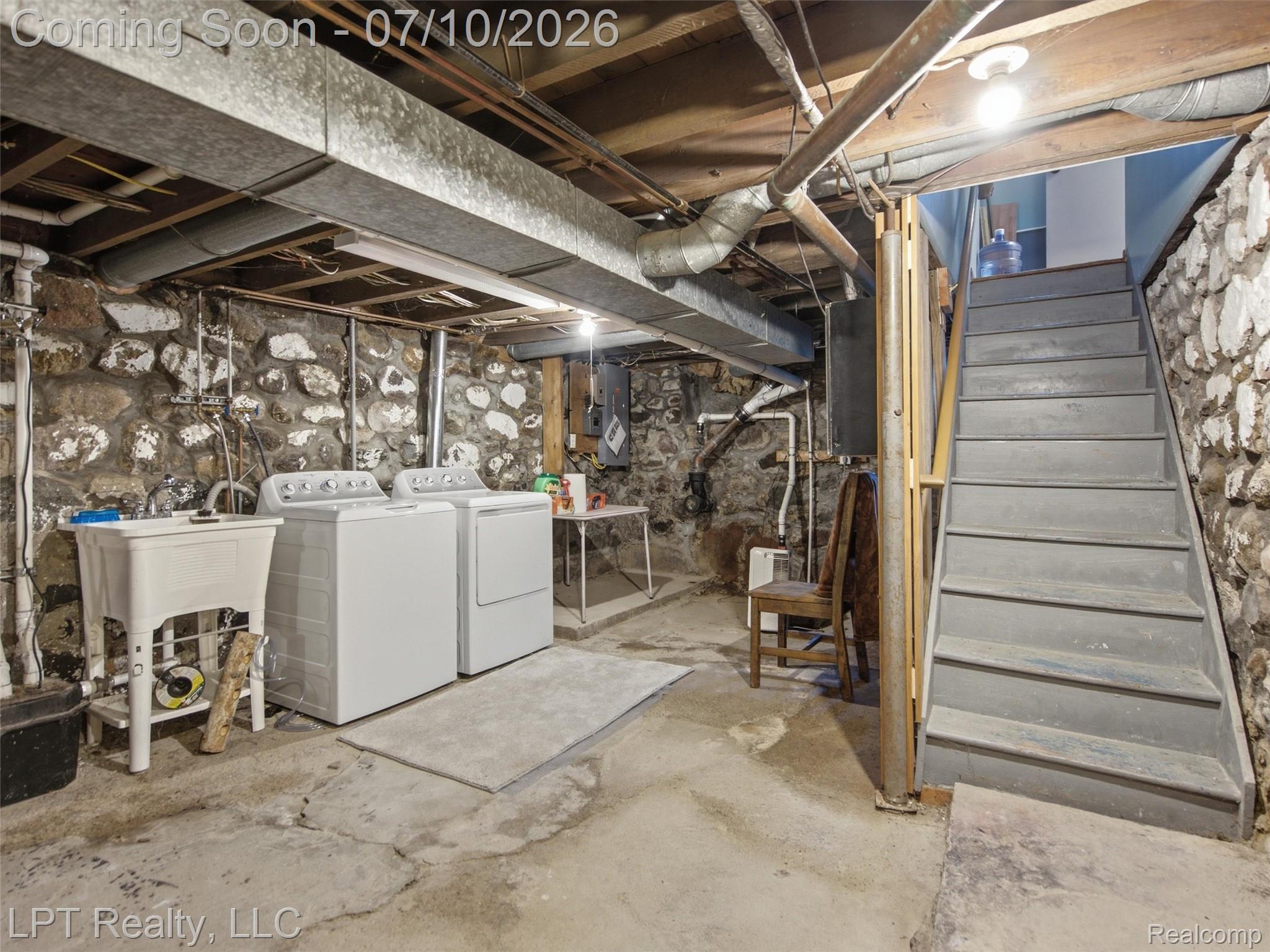 600 Fowlerville Road Fowlerville, MI 48836 - Photo 65 of 74 70-DSC00302.jpg