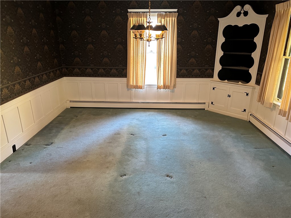 47 Clara Avenue Warwick, RI 02889 - Photo 21 of 44 Formal Dining Room