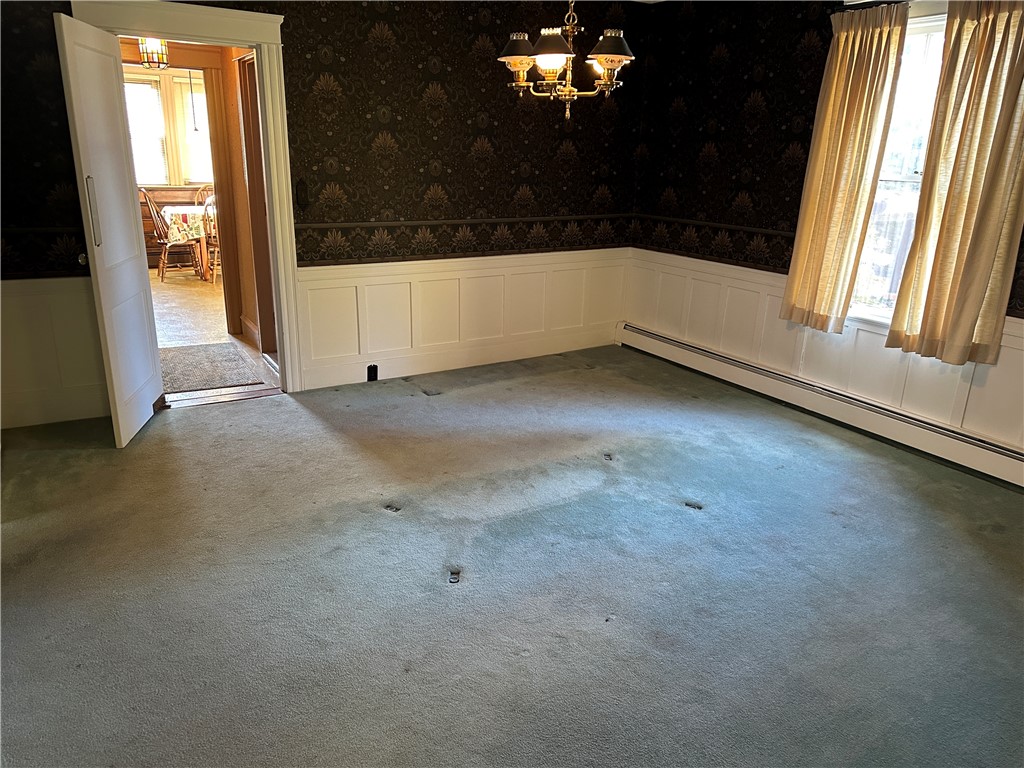 47 Clara Avenue Warwick, RI 02889 - Photo 22 of 44