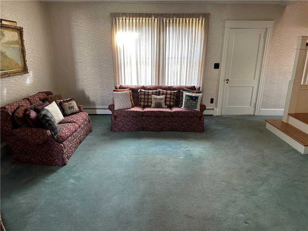 47 Clara Avenue Warwick, RI 02889 - Photo 25 of 44