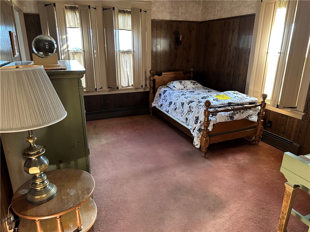 47 Clara Avenue Warwick, RI 02889 - Photo 30 of 44 First floor bedroom