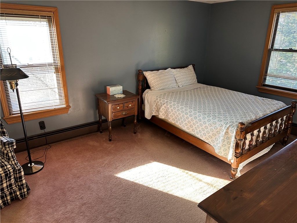 47 Clara Avenue Warwick, RI 02889 - Photo 33 of 44 2nd floor Bedroom