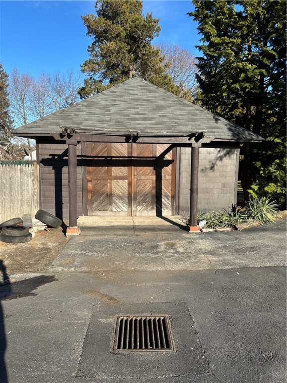 47 Clara Avenue Warwick, RI 02889 - Photo 9 of 44