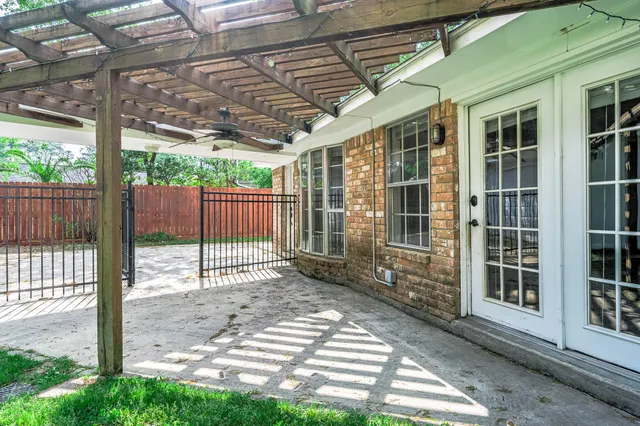 a view of outdoor space