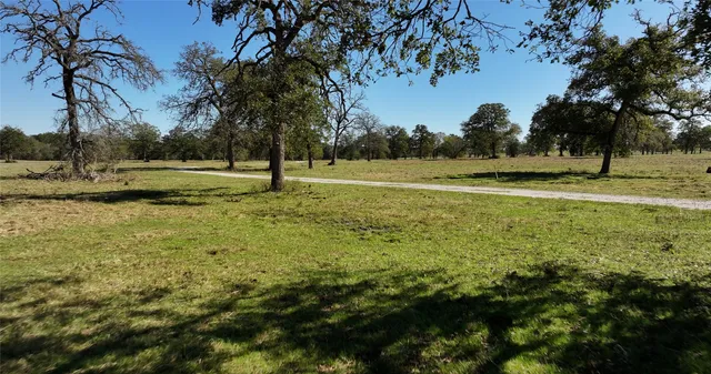 $1,950,000 | 1428 St Midway Tx 75852, Midway, TX 75852