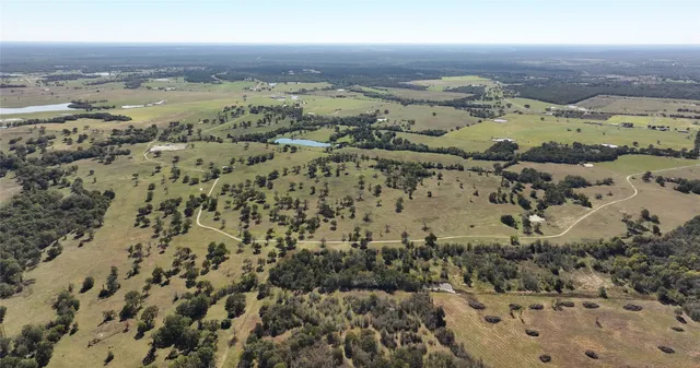 $1,950,000 | 1428 St Midway Tx 75852, Midway, TX 75852