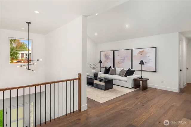 $4,495,000 | 10620 Northeast 28th Place, Bellevue, WA 98004