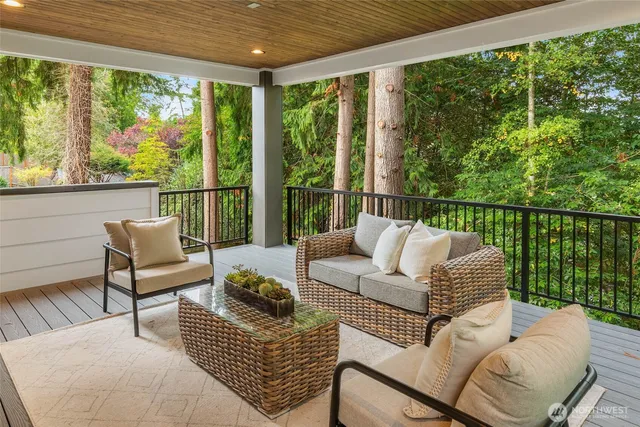 $4,495,000 | 10620 Northeast 28th Place, Bellevue, WA 98004