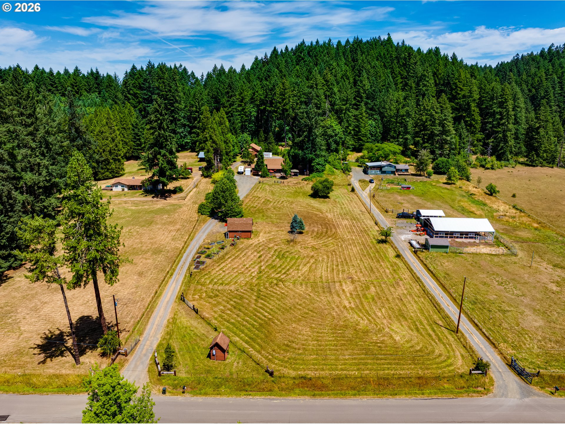38481 Cartwright Creek Road Marcola, OR 97454 - Photo 7 of 46 Barn