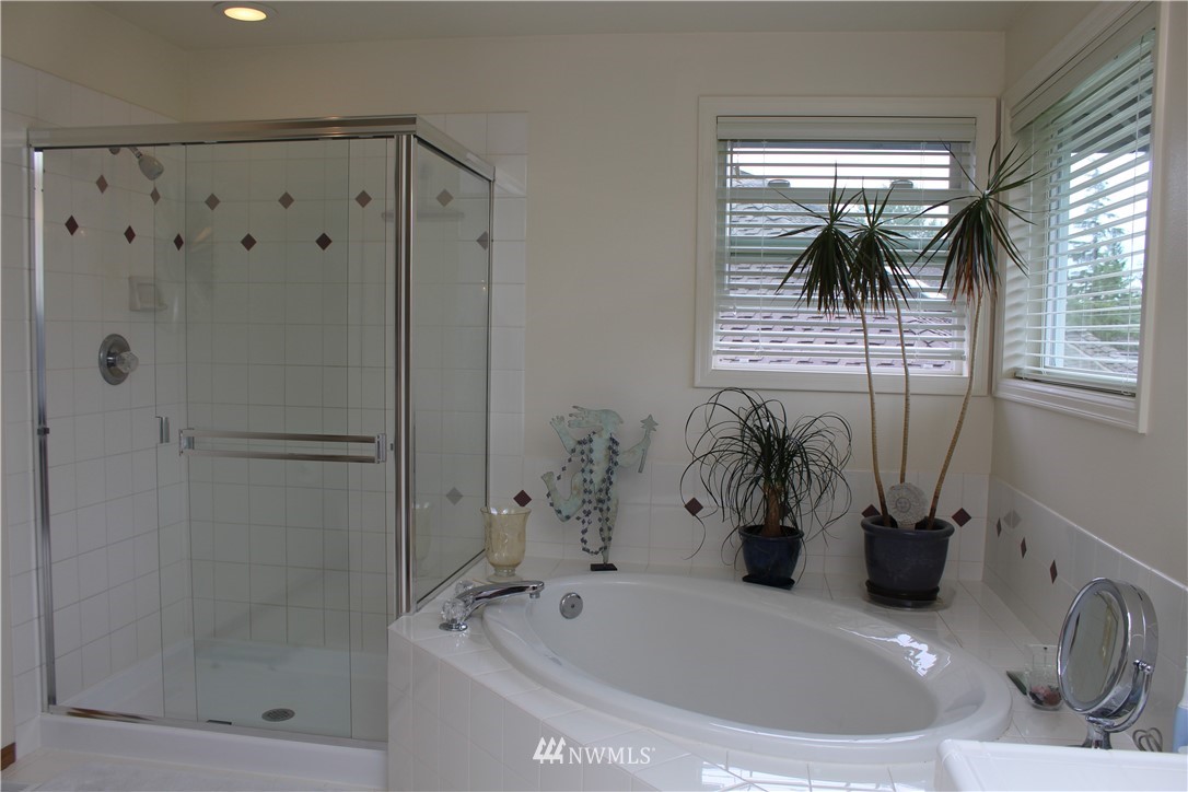 13830 Southeast 188th Street Renton, WA 98058 - Photo 15 of 25 Gallery Image 15