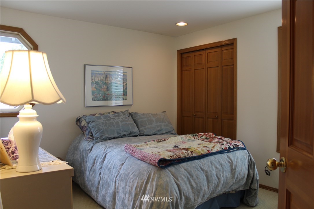 13830 Southeast 188th Street Renton, WA 98058 - Photo 18 of 25 Gallery Image 18