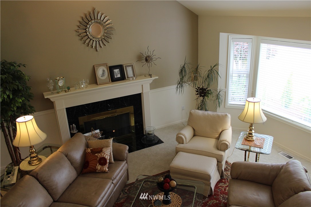 13830 Southeast 188th Street Renton, WA 98058 - Photo 6 of 25 Gallery Image 6