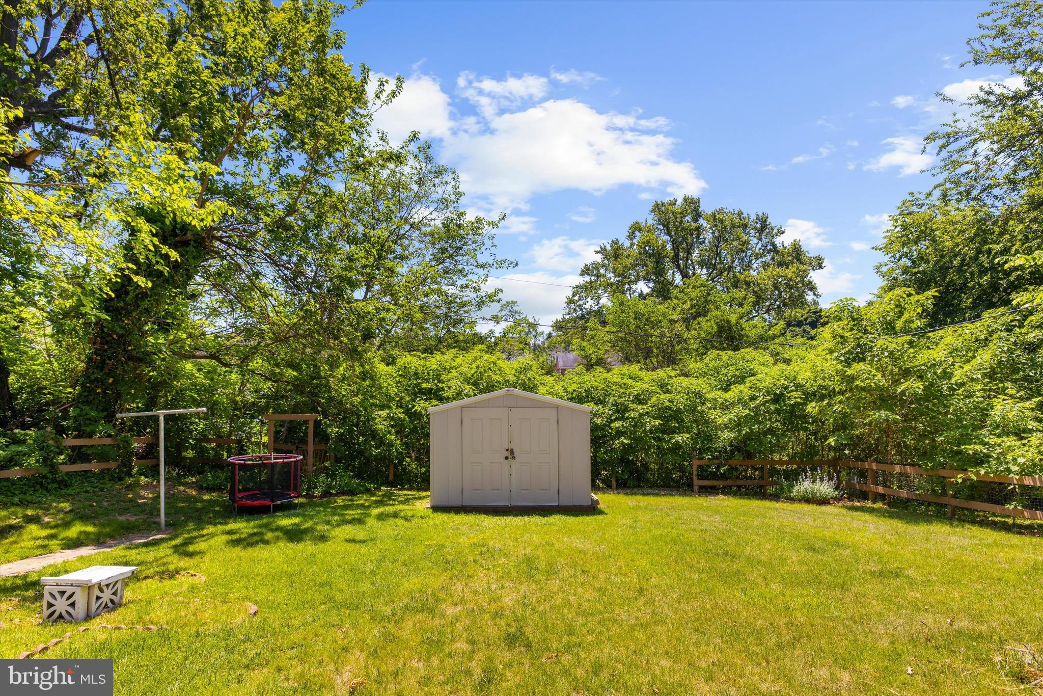 205 7th Avenue Baltimore, MD 21225 - Photo 46 of 61