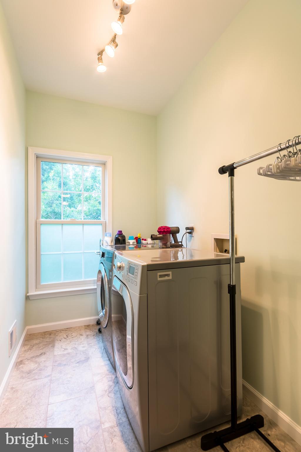 8156 Ridge Creek Way Springfield, VA 22153 - Photo 28 of 57 Laundry room