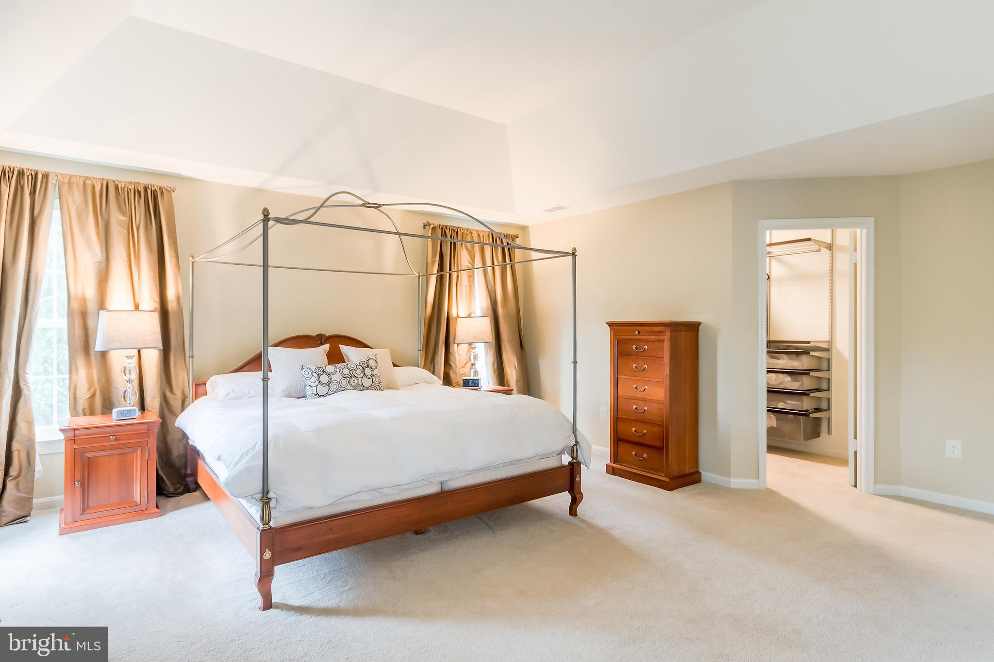 8156 Ridge Creek Way Springfield, VA 22153 - Photo 38 of 57 Master bedroom