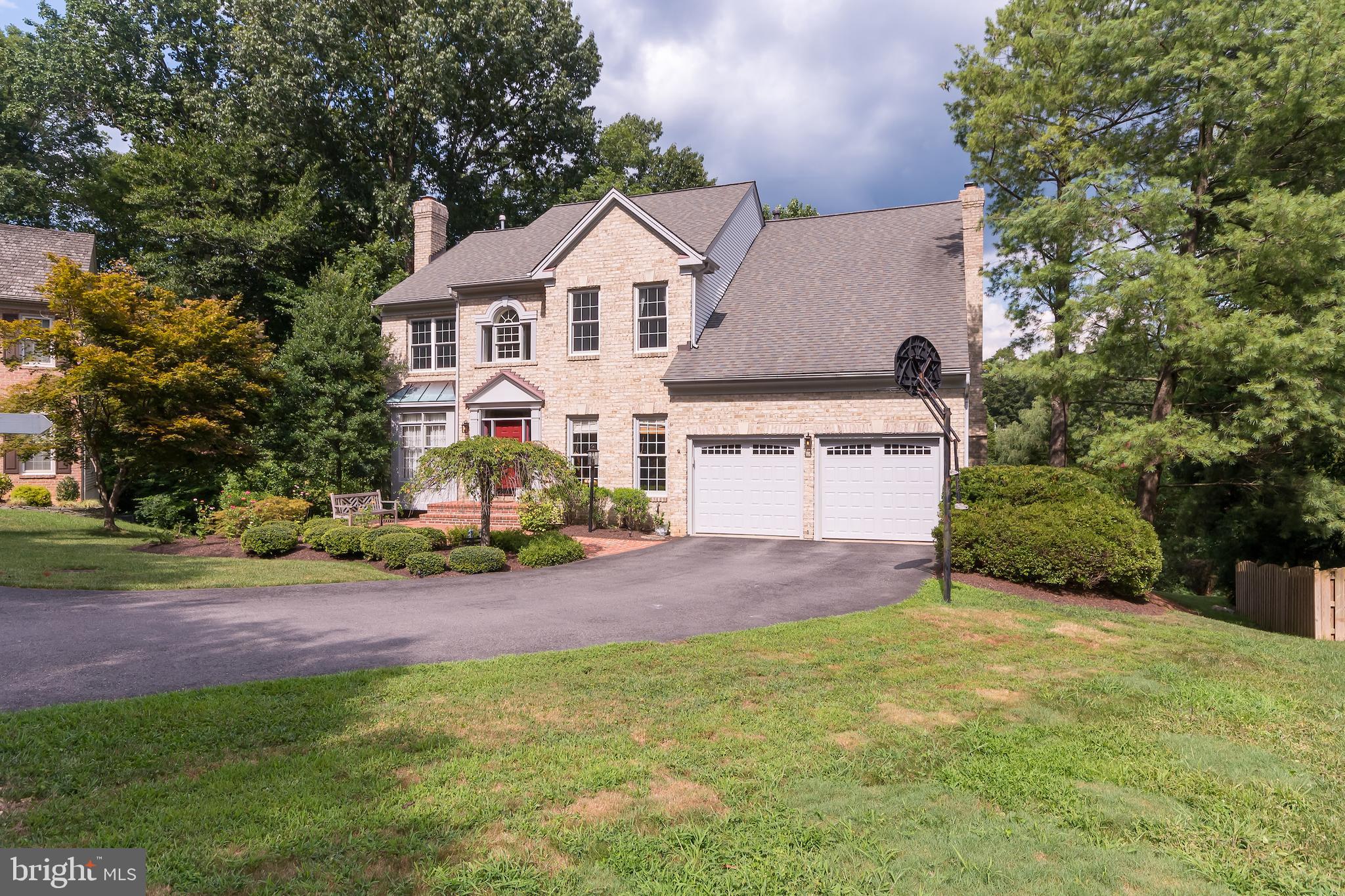 8156 Ridge Creek Way Springfield, VA 22153 - Photo 54 of 57 Ample parking in driveway!