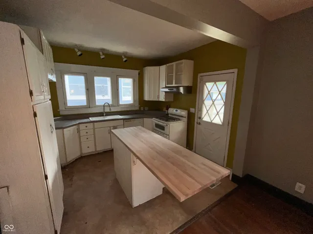 $189,900 | 1410 Union Street, Indianapolis, IN 46225